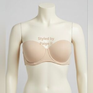 💕NWT SKIMS Fits Everybody Lightly Lined Underwire Strapless Bra Nude SAND 44H